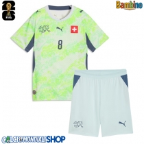 Maglie da calcio Svizzera Remo Freuler #8 Seconda Maglia Bambino Mondiali 2026  Manica Corta (+ Pantaloni corti)